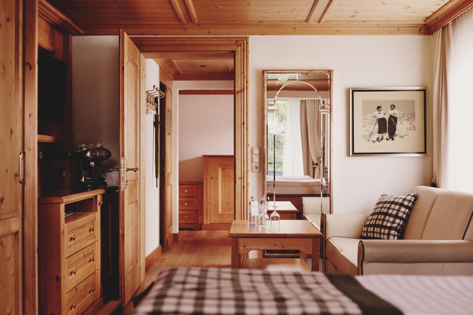 Burg Hotel Oberlech Екстер'єр фото